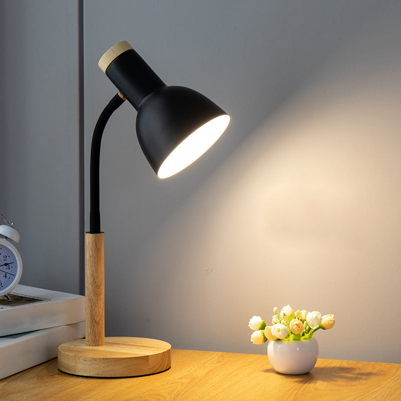 Lampada da tavolo a cono leggero regolabile 1 lampada da tavolo in metallo contemporaneo