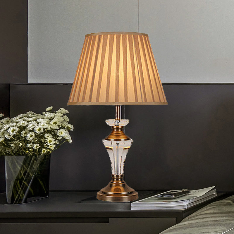 1 Glühbirnen kurvige Stofftisch Leuchtmittel Modernismus handgeschnittene Kristall kleine Schreibtischlampe in Beige