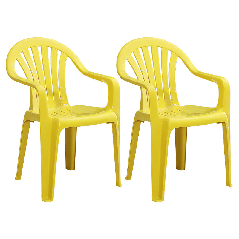 Silla lateral de plástico contemporánea con respaldo Windsor, silla lateral apilable para uso doméstico