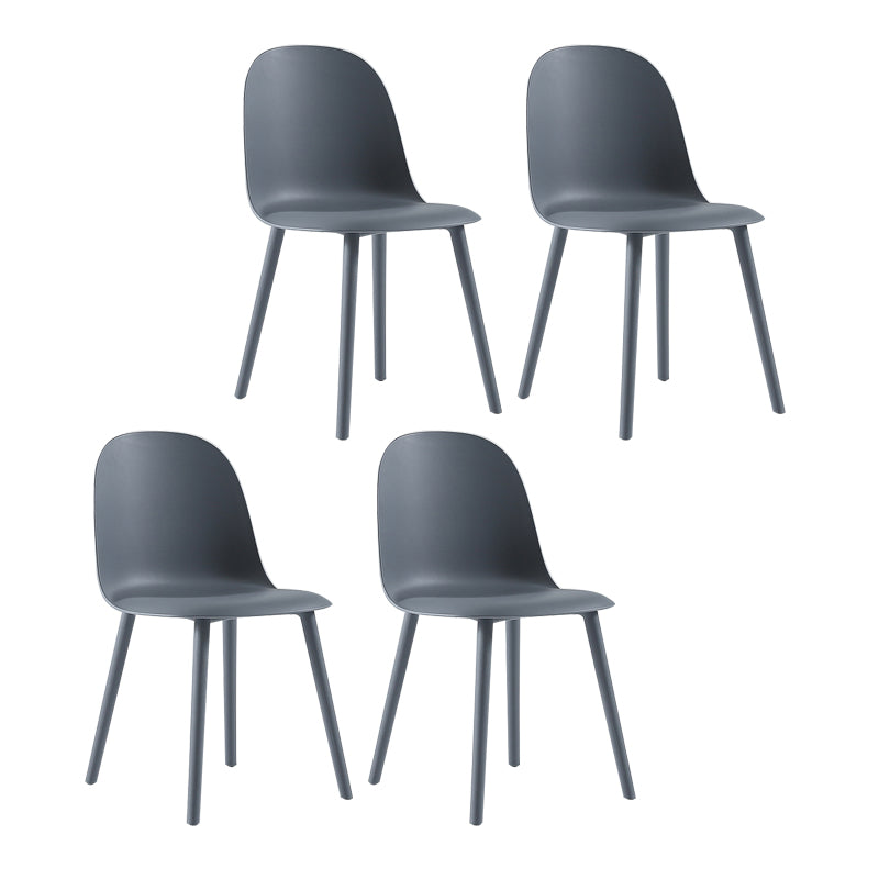 Silla auxiliar de comedor escandinavo de plástico Silla de comedor Parsons con acabado mate (juego de 4)