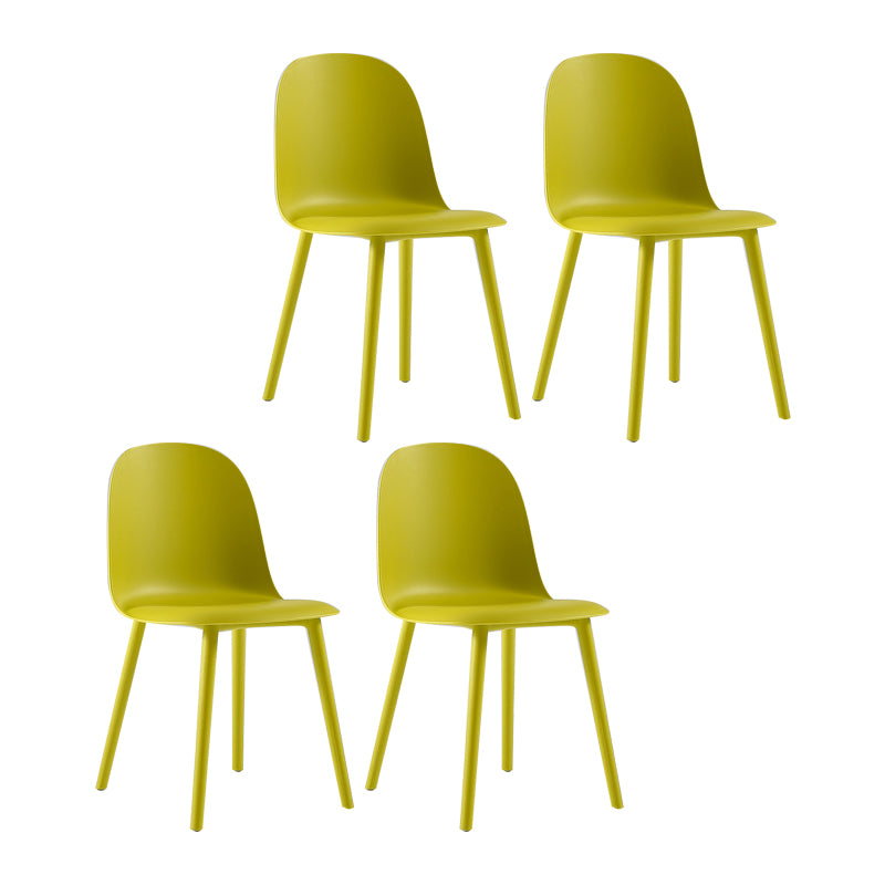 Chaise d'appoint de salle à manger scandinave en plastique, finition mate, chaise de salle à manger Parsons (Ensemble de 4)