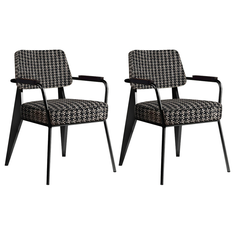 Sillón escandinavo interior Silla de comedor tapizada de metal con respaldo abierto