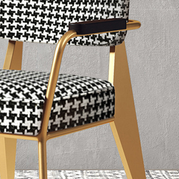 Fauteuil scandinave d'intérieur, chaise de salle à manger rembourrée en métal à dossier ouvert