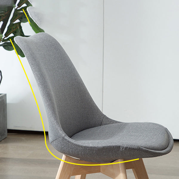 Silla lateral tapizada de dormitorio escandinavo acabado mate silla de comedor parsons