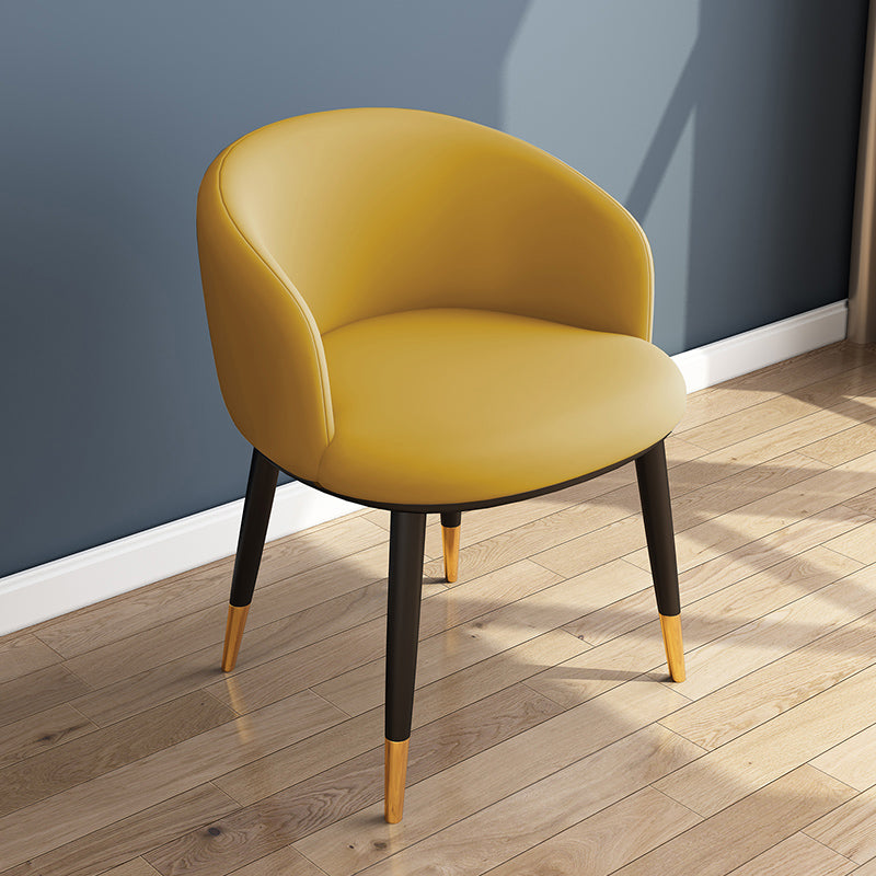 Silla lateral escandinava interior Silla de comedor tapizada de metal con respaldo Parsons