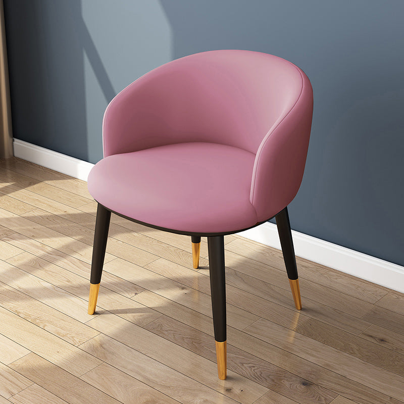 Silla lateral escandinava interior Silla de comedor tapizada de metal con respaldo Parsons