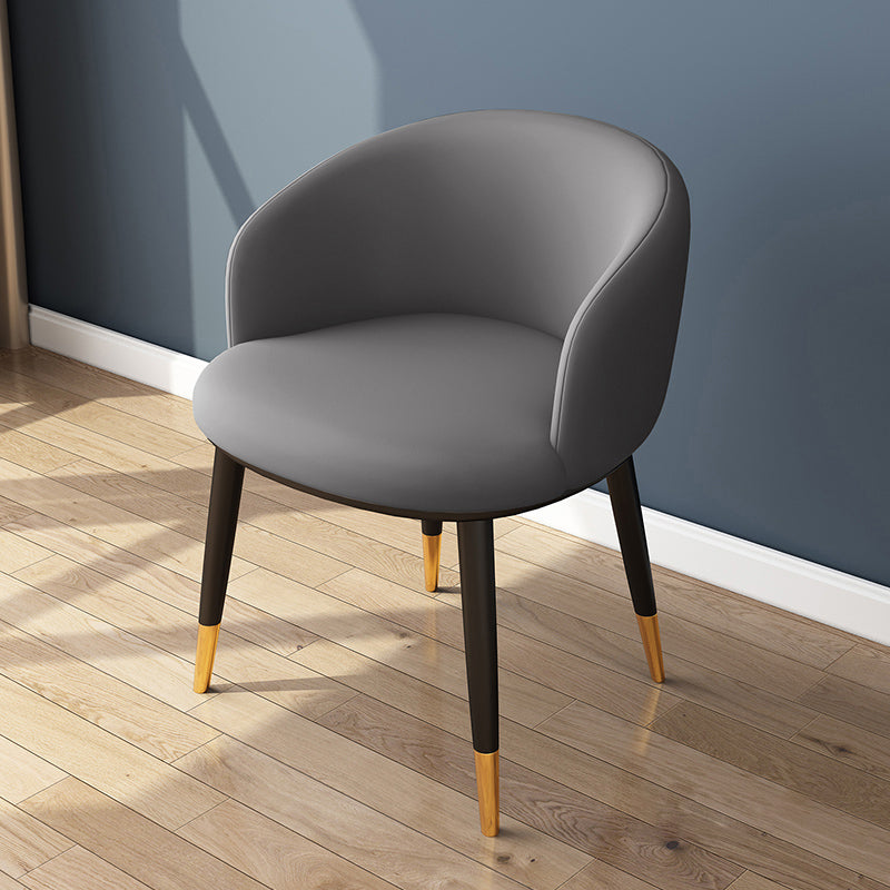 Silla lateral escandinava interior Silla de comedor tapizada de metal con respaldo Parsons