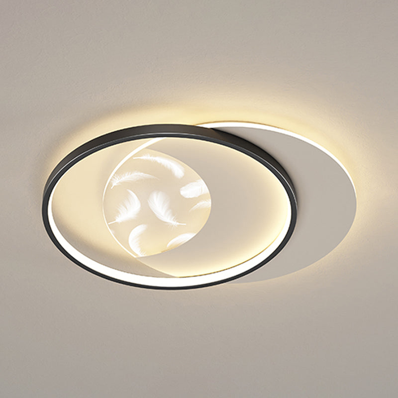Montaggio a incasso a LED circolare in acrilico nella moderna semplicità della plafoniera in piuma di ferro per camera da letto