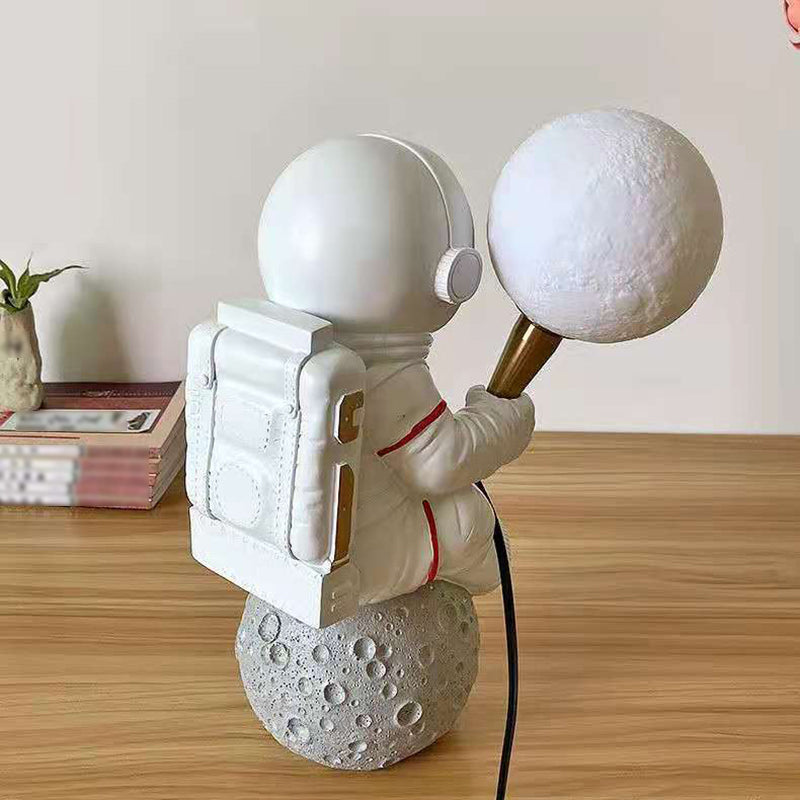 Estilo moderno Astronaut Shape Night Table Lamp Resin 1 Light Table Light