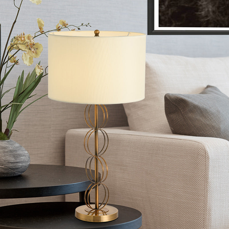 Tessuto Light cilindrico Night Light Contemporary White Metal Table Lighting per soggiorno