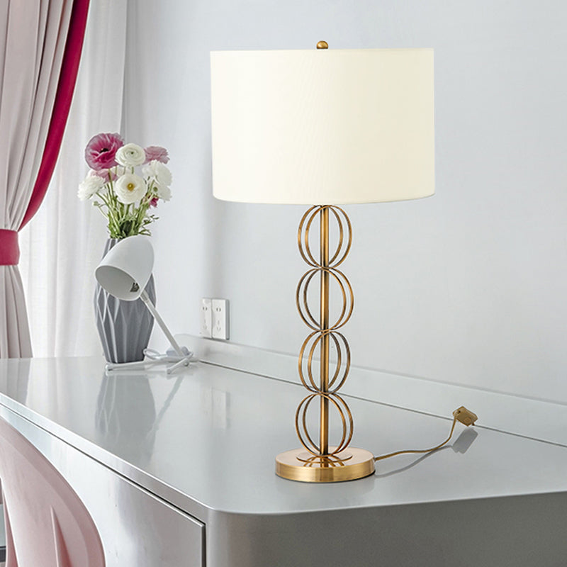 Tessuto Light cilindrico Night Light Contemporary White Metal Table Lighting per soggiorno