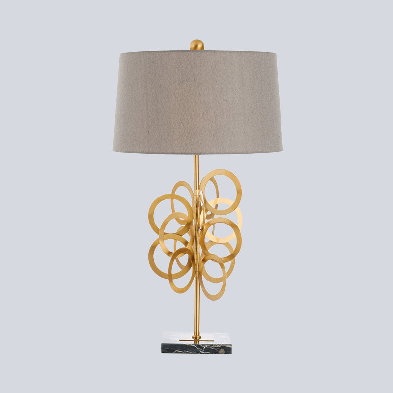 Postmodern vat nachtkastje lamp metaal 1 hoofd slaapkamer stof nachttafel verlichting in grijs