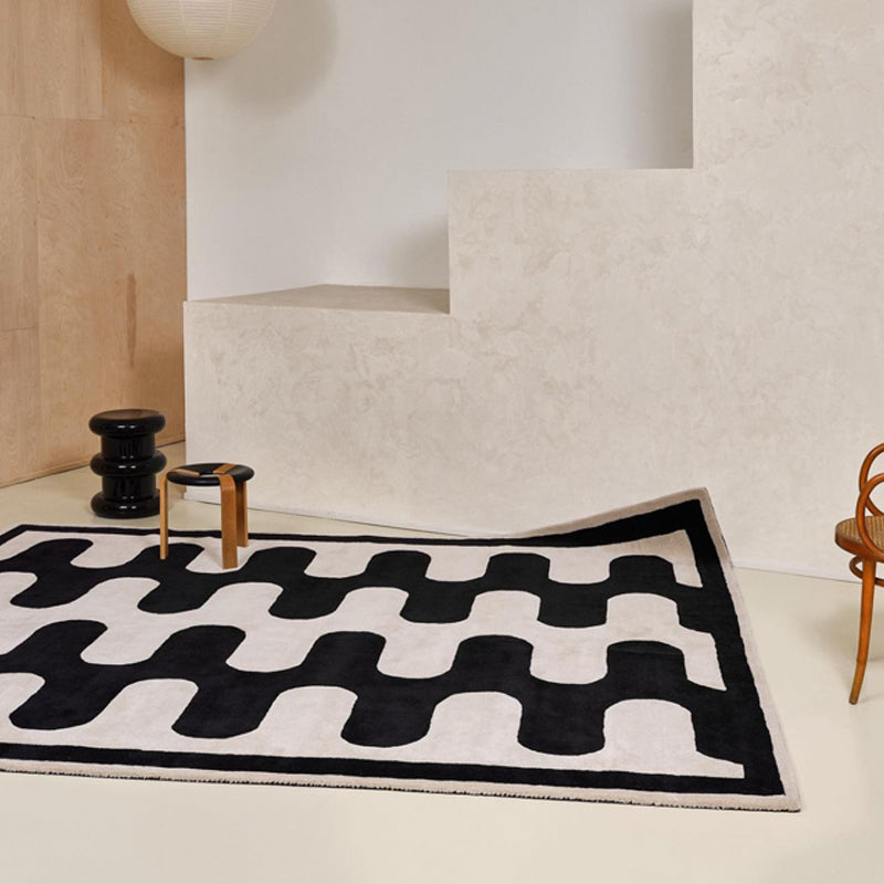 Fancy Modern Carpet Plaid Pattern Polyester Area Rug Stain Resistant Rug for Home Decor