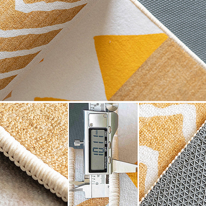 Black Plaid Print Carpet Modern Polyester Area Rug Stain Resistant Rug for Home Decor