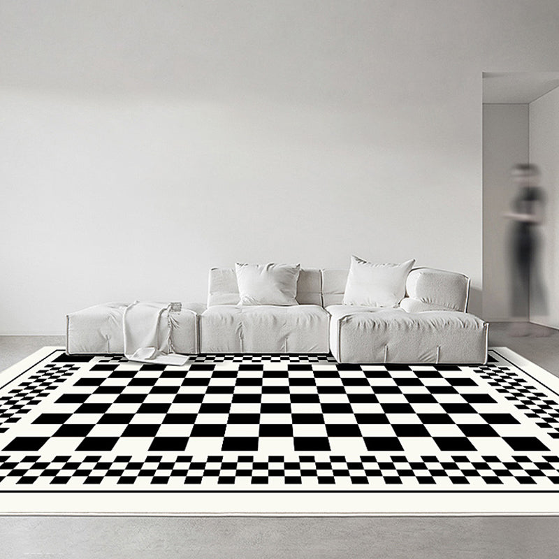 Black Plaid Print Carpet Modern Polyester Area Rug Stain Resistant Rug for Home Decor