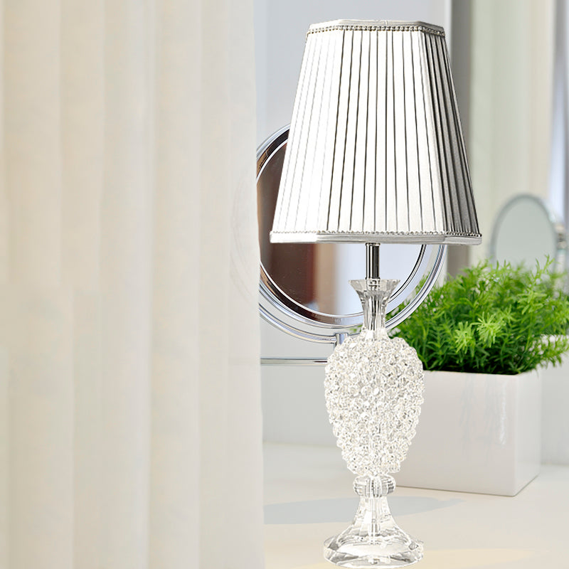 Lámpara de mesa gris de bulbo 1 de la urna de cristal K9 con sombra de imperio reunida