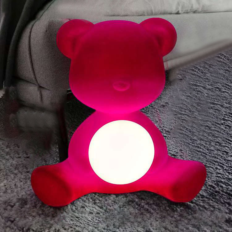 Modern Style Bear Shape Table Lamp Resin One Light Table Light