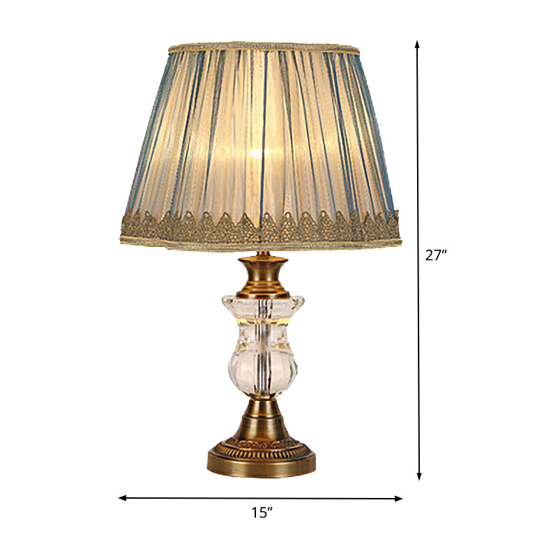 Ausgeflügelter Stofftisch Lampe moderne 1 Kopf Goldtischlicht mit geformter metallischer Basis