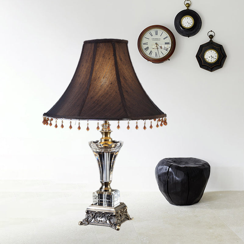 Black Bell Task Lamp Moderne 1-lamps stoffen tafellamp met gesneden bronzen metalen voet