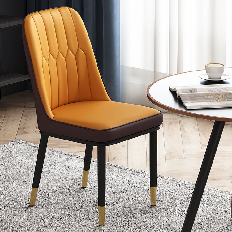 Silla de comedor de metal de estilo escandinavo, silla sin brazos con respaldo sólido