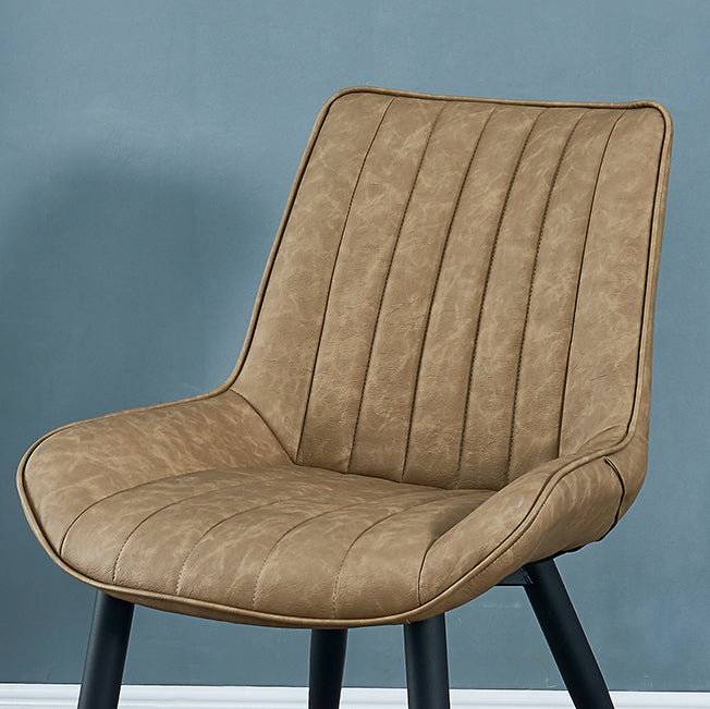 Silla lateral escandinava interior Silla de comedor con respaldo sólido tapizada de metal