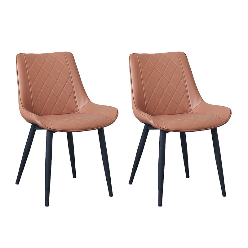 Silla lateral escandinava interior Silla de comedor con respaldo sólido tapizada de metal
