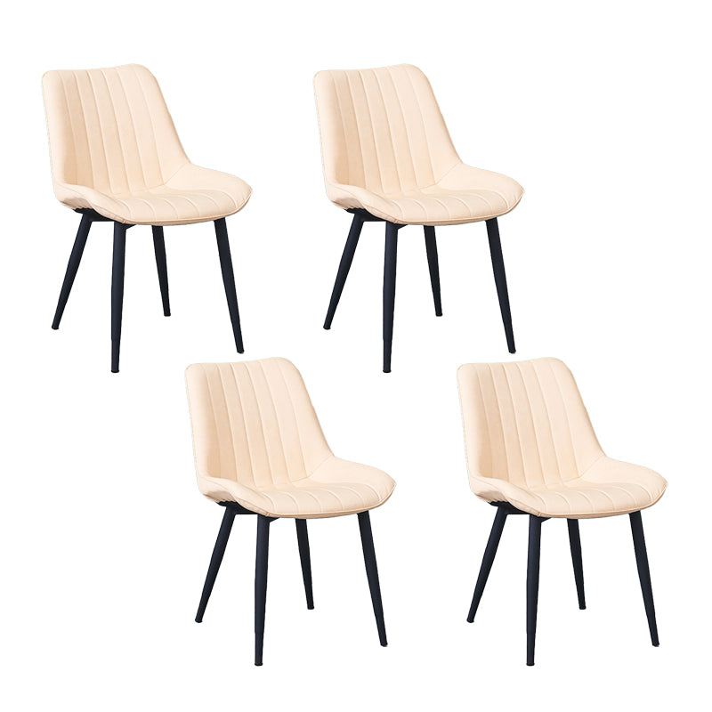 Silla lateral escandinava interior Silla de comedor con respaldo sólido tapizada de metal