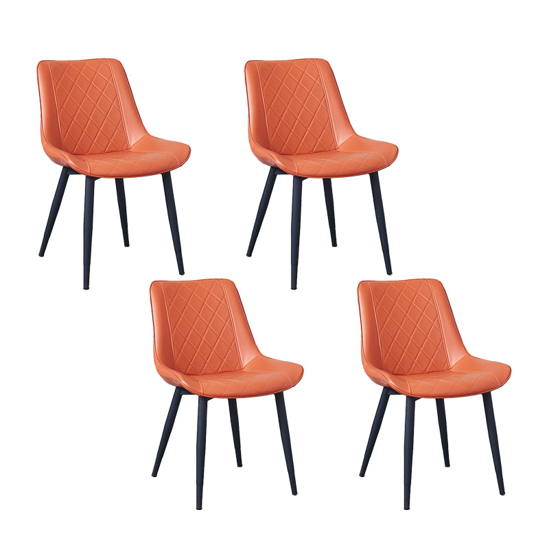 Silla lateral escandinava interior Silla de comedor con respaldo sólido tapizada de metal