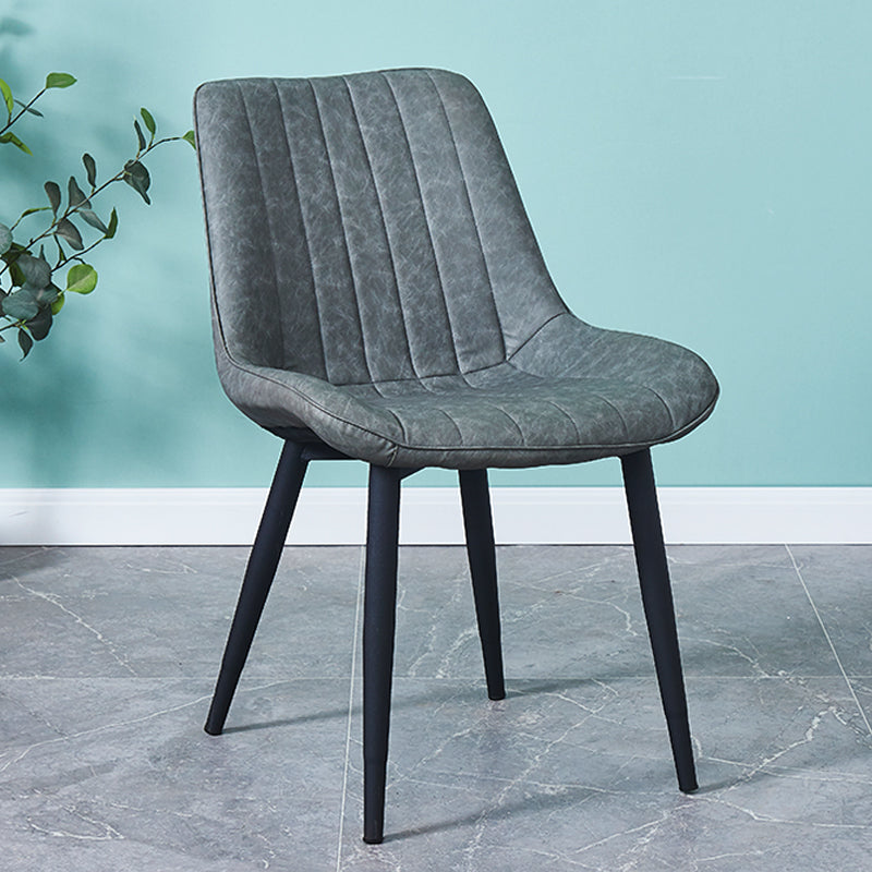 Silla lateral escandinava interior Silla de comedor con respaldo sólido tapizada de metal
