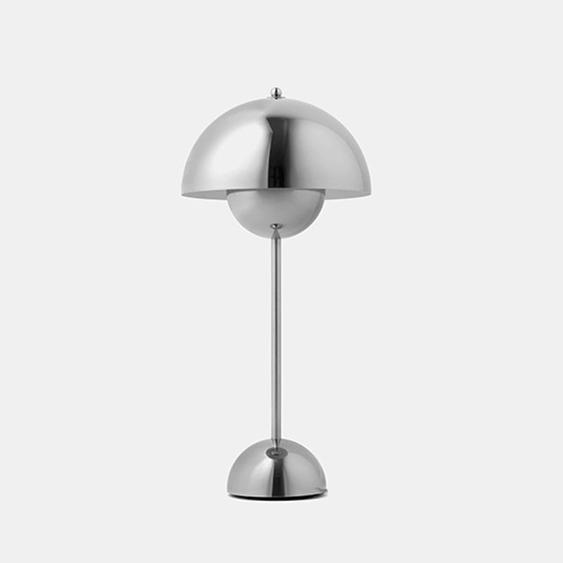 Lampada da tavolo a cupola a 1 luce Lampade da comodino contemporanee in metallo per camera da letto