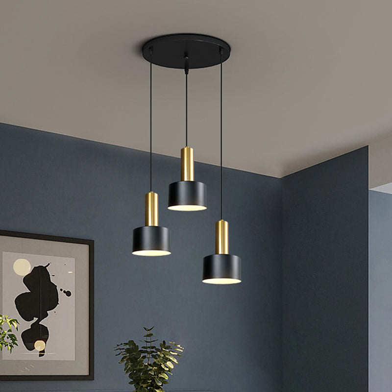 Lámpara de metal de electroplacas de luz colgante cilíndrico creativo moderno en negro y dorado