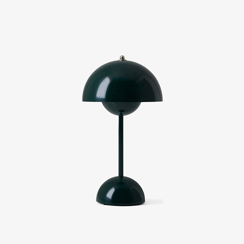 Lampada da tavolo da notte in stile moderno a cupola in metallo un comodino leggero
