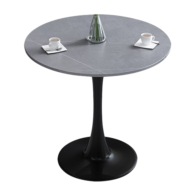 Mesa de comedor redonda Simplicity de piedra sinterizada con base de tulipán