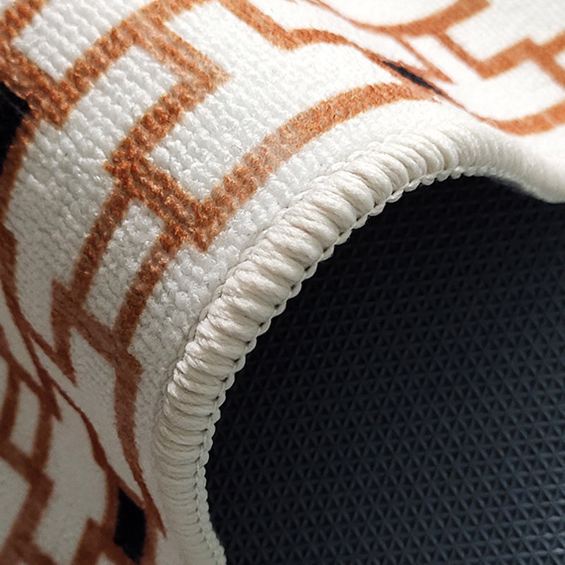 Brown Modern Carpet Geometric Pattern Polyester Area Carpet Anti-Slip Area Rug for Home Decor