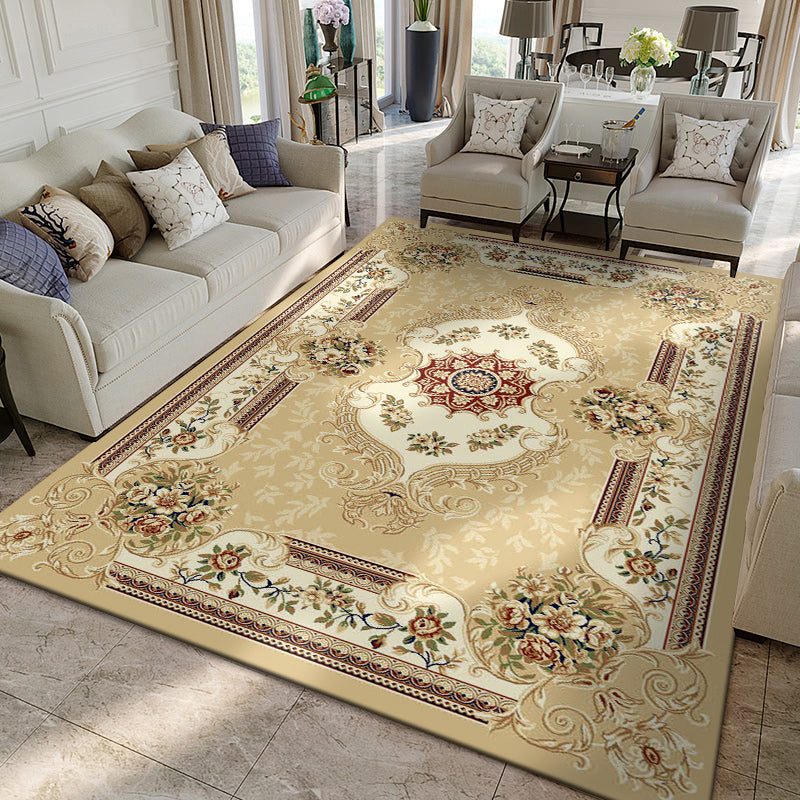 Beige Antique Area Carpet Polyester Medallion Print Area Rug Anti-Slip Area Rug for Drawing Room