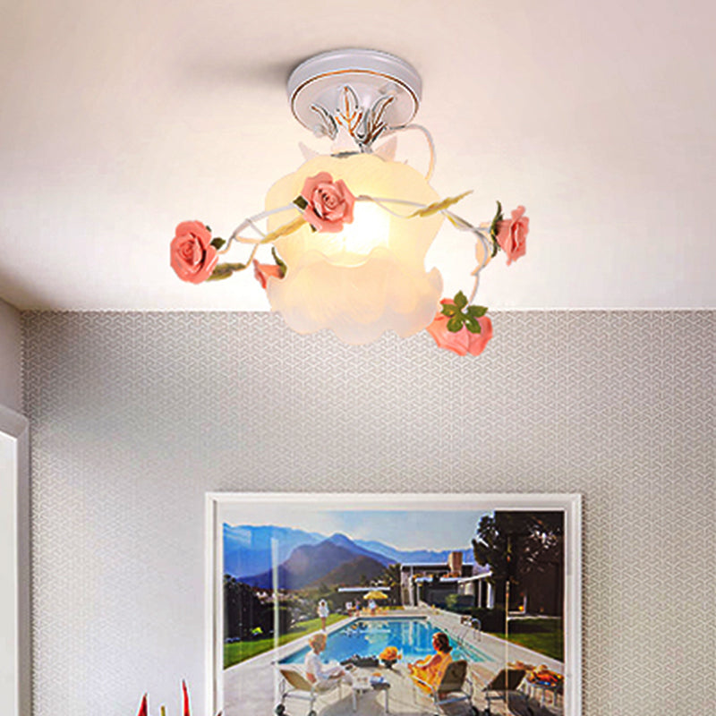 1 Light Ceiling Light Fixture Countryside Bloom Metal Flush Mount Lamp in White for Foyer
