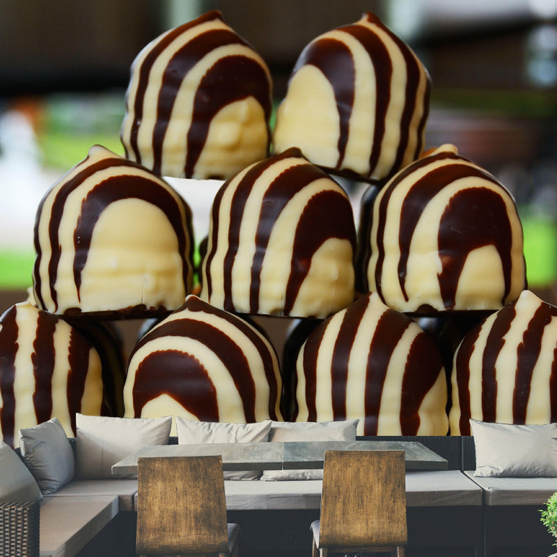 Modern Chocolate Dessert Mural Wall Decor Environment Friendly for Dessert Shop