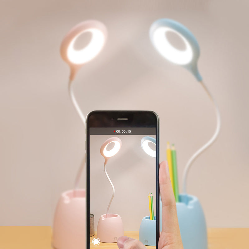 Lampada da tavolo moderna con porto USB a 1 luccio di plastica circolare luce per dormitorio