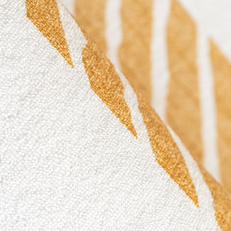 Leisure Area Carpet Modern Stripe Pattern Rug Polyester Washable Carpet with Non-Slip Backing