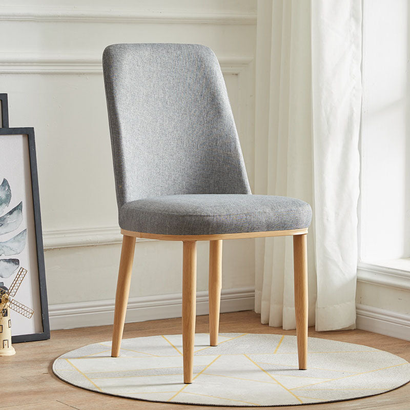 Silla de comedor moderna para interiores y exteriores, silla con respaldo sólido acolchado sin brazos de metal