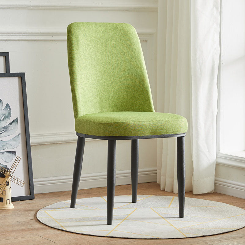 Chaise de salle à manger intérieure et extérieure moderne, chaise à dossier solide et rembourrée en métal, sans accoudoirs