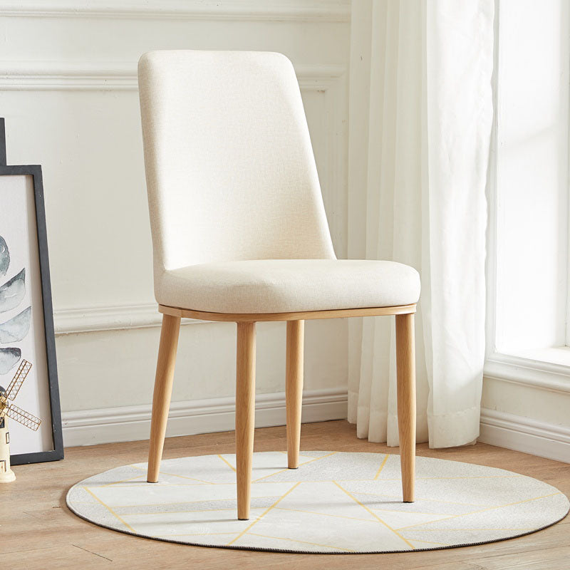 Silla de comedor moderna para interiores y exteriores, silla con respaldo sólido acolchado sin brazos de metal
