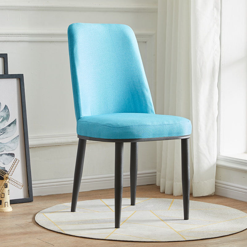 Chaise de salle à manger intérieure et extérieure moderne, chaise à dossier solide et rembourrée en métal, sans accoudoirs