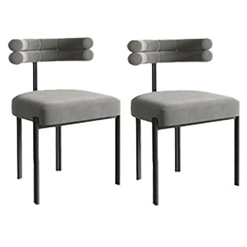 Chaise d'appoint de café en velours de style designer, chaise de salle à manger ouverte aux couleurs fraîches (Ensemble de 2)