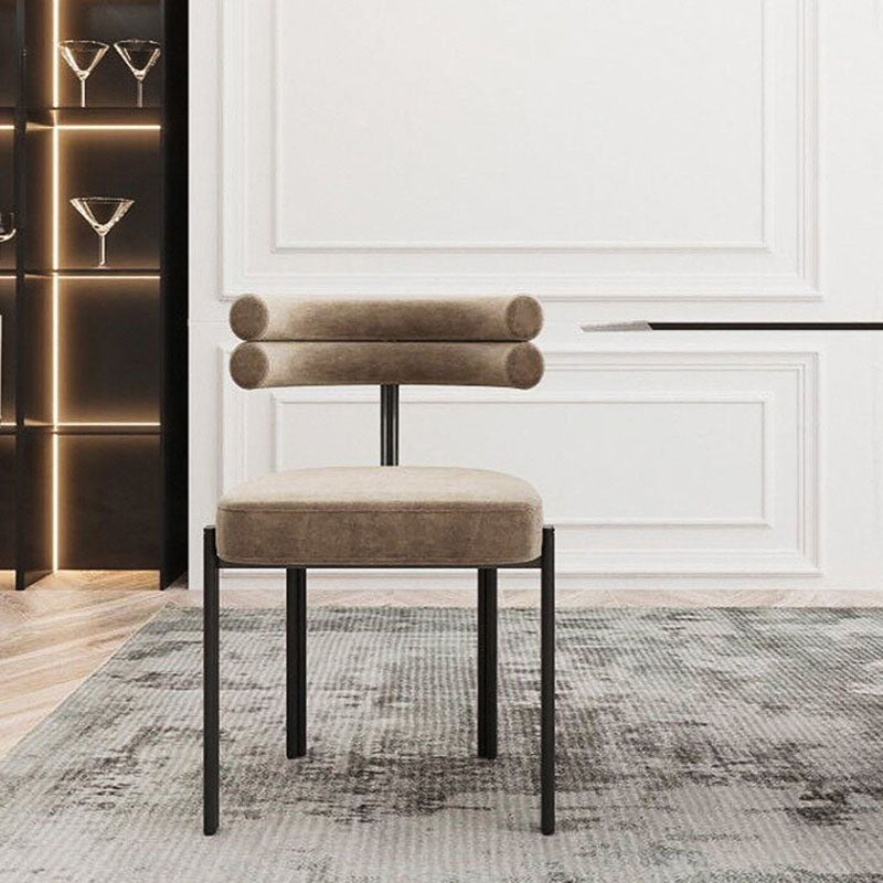 Chaise d'appoint de café en velours de style designer, chaise de salle à manger ouverte aux couleurs fraîches (Ensemble de 2)