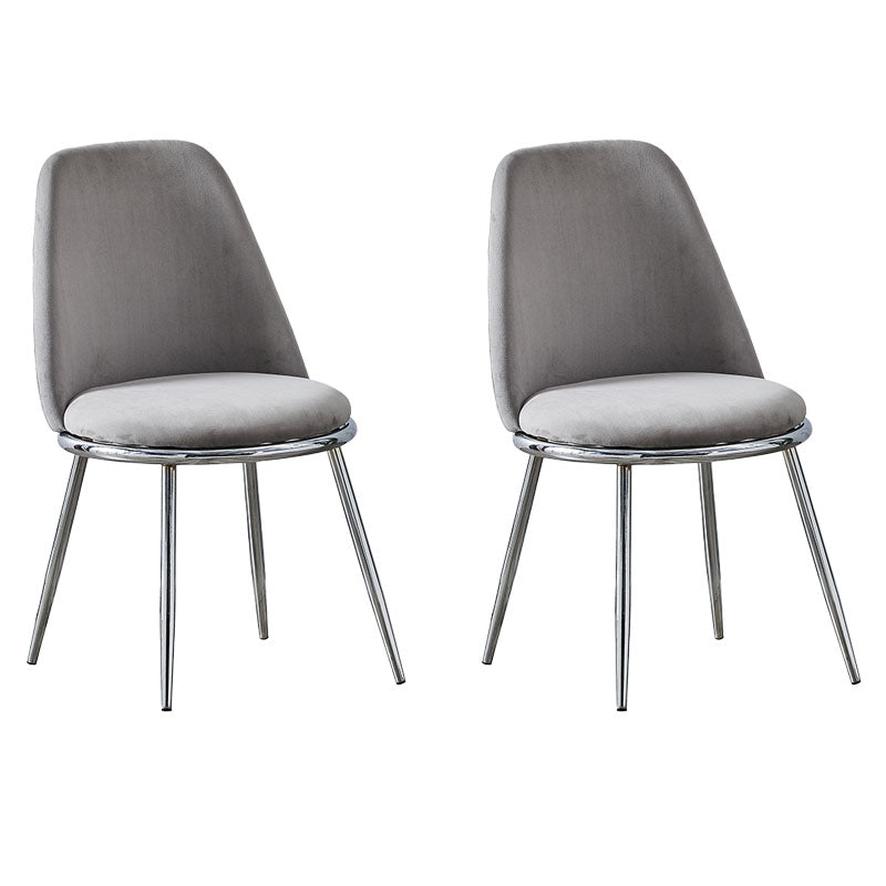 Silla auxiliar de comedor escandinavo de terciopelo Silla de comedor con acabado mate Parsons