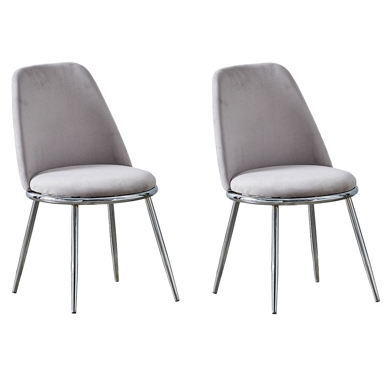 Silla auxiliar de comedor escandinavo de terciopelo Silla de comedor con acabado mate Parsons