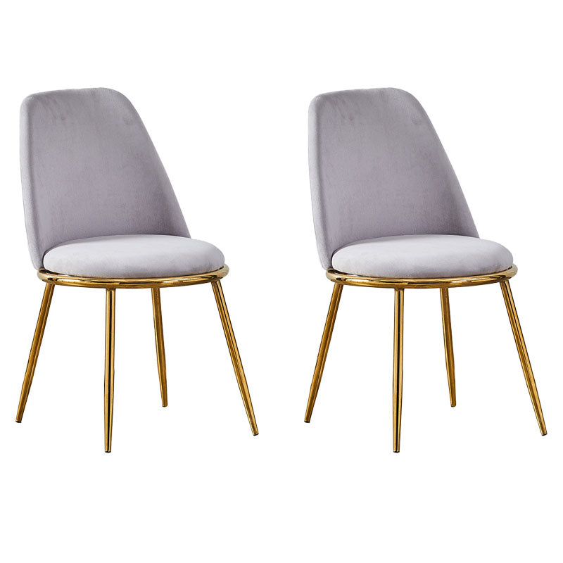 Silla auxiliar de comedor escandinavo de terciopelo Silla de comedor con acabado mate Parsons