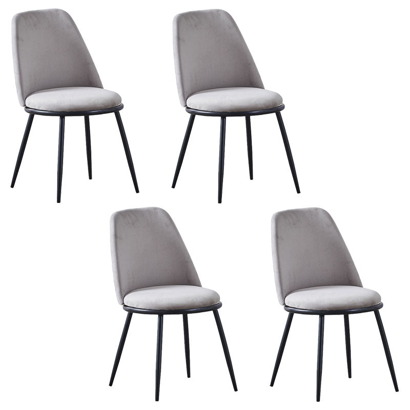 Silla auxiliar de comedor escandinavo de terciopelo Silla de comedor con acabado mate Parsons