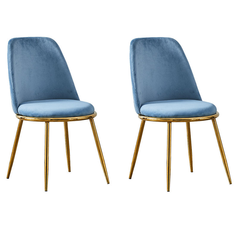 Silla auxiliar de comedor escandinavo de terciopelo Silla de comedor con acabado mate Parsons